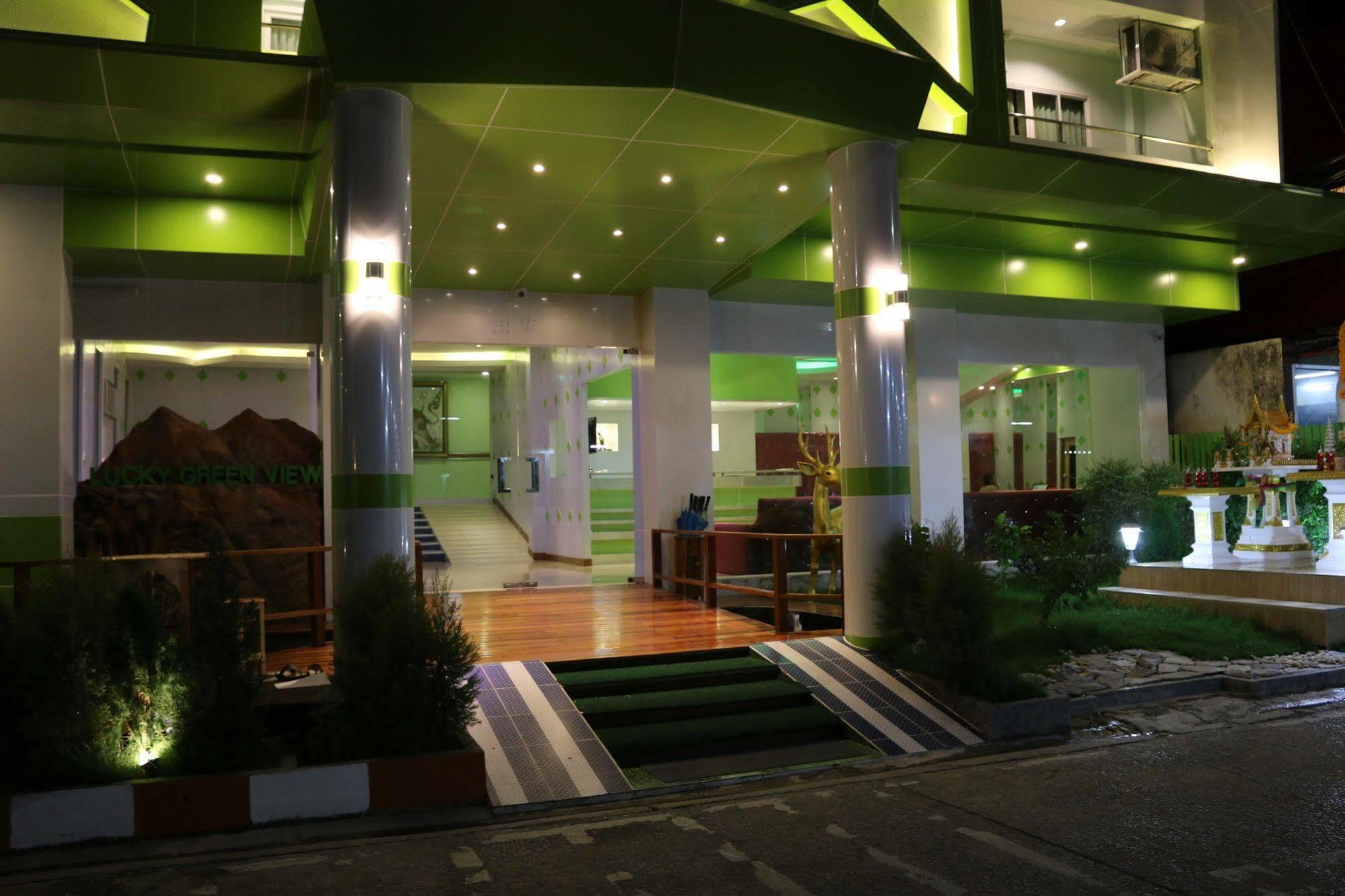 Lucky Green View Bangkok Exterior photo